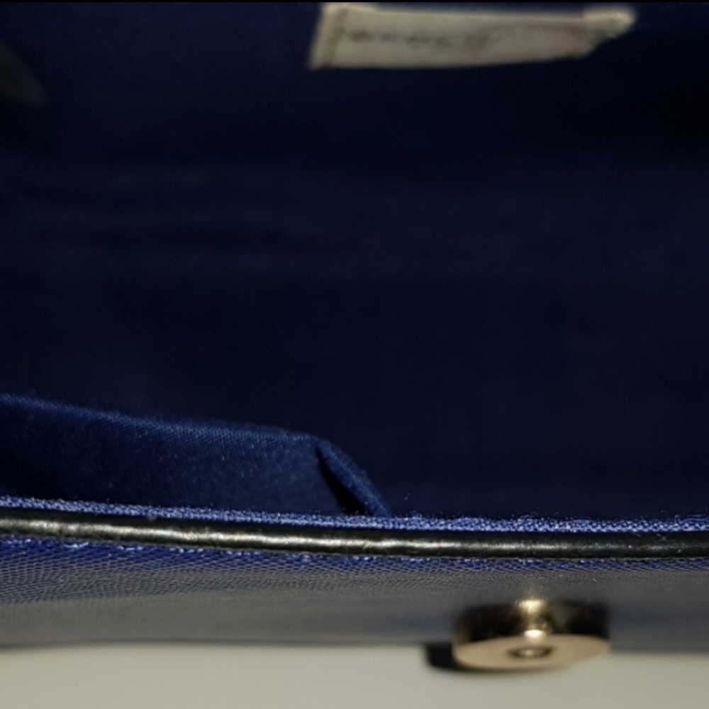 Bench Blue Shoulder Bag New! - Picture 4 of 5
